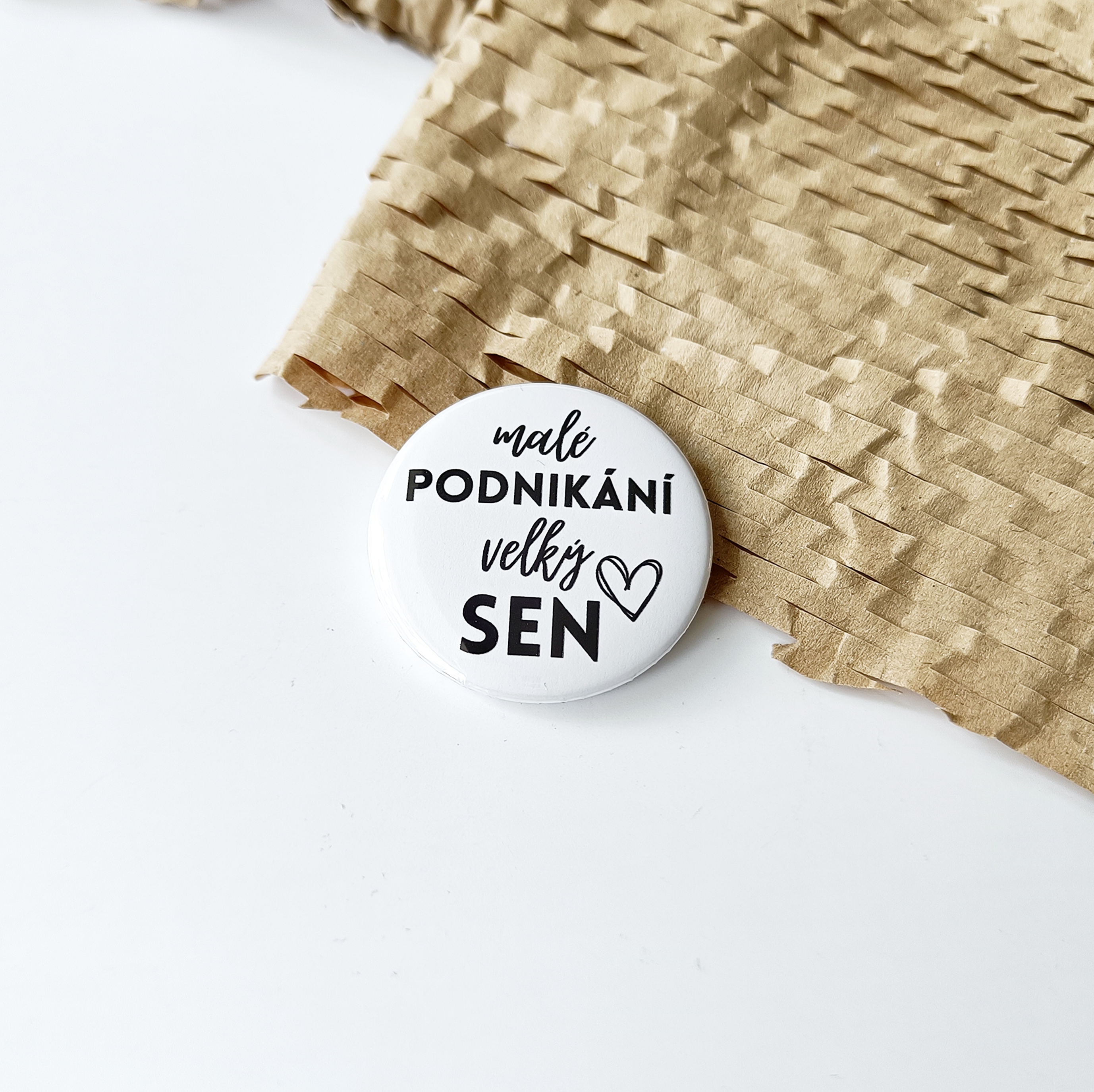 Placka - špendlík/magnet, 37mm - malé podnikání, velký sen